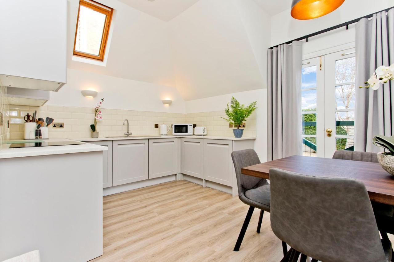 Newly Reno'D 2 Bed With Free Parking Apartment Edinburgh Exterior photo