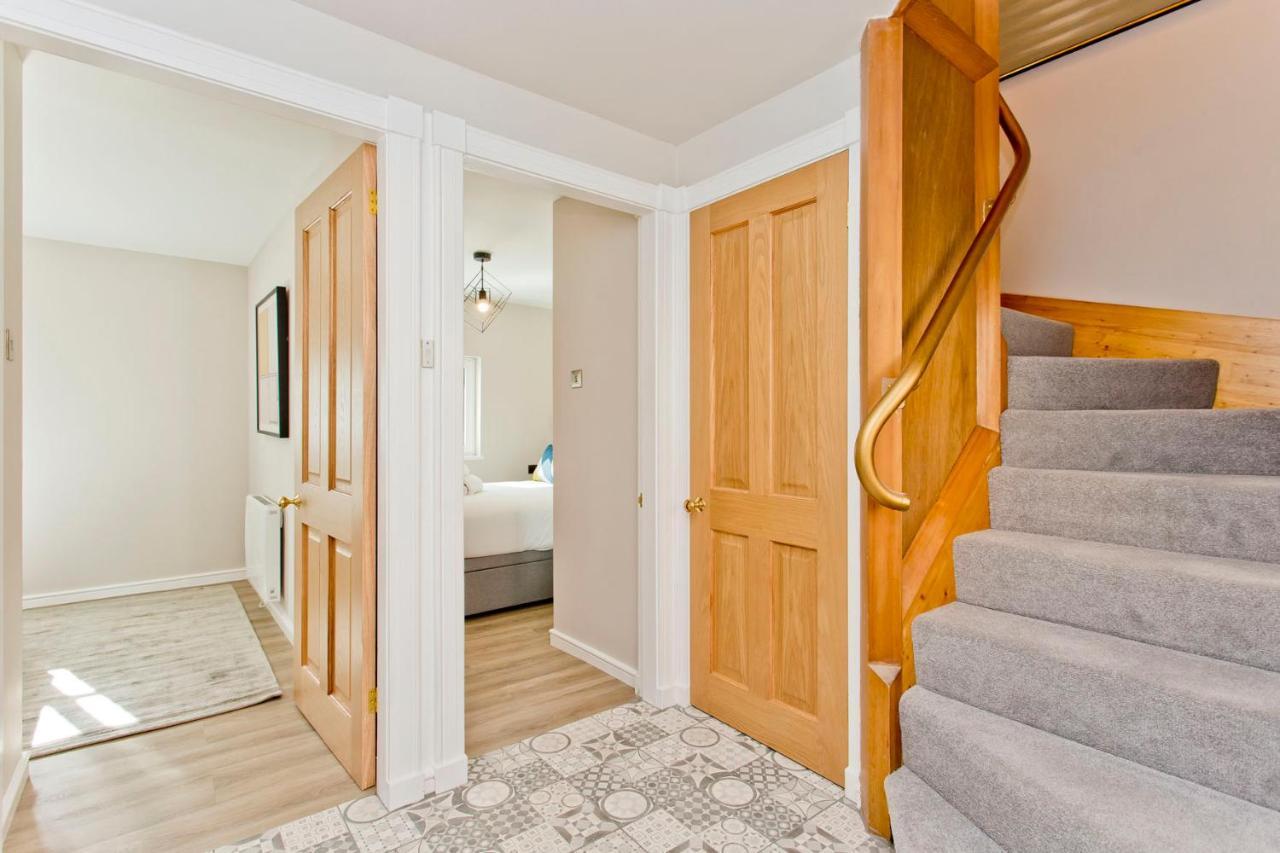 Newly Reno'D 2 Bed With Free Parking Apartment Edinburgh Exterior photo